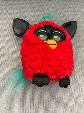 Vintage 2012 Furby Kaboom Kids Toy